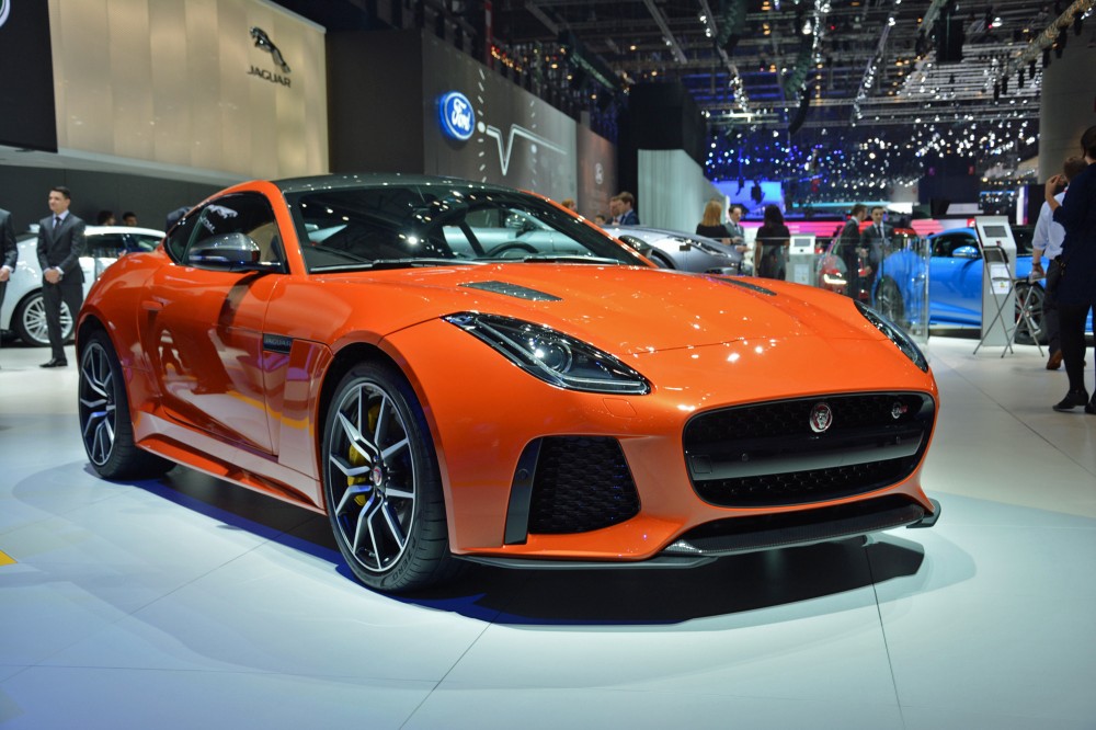 Jaguar F-Type SVR (3)