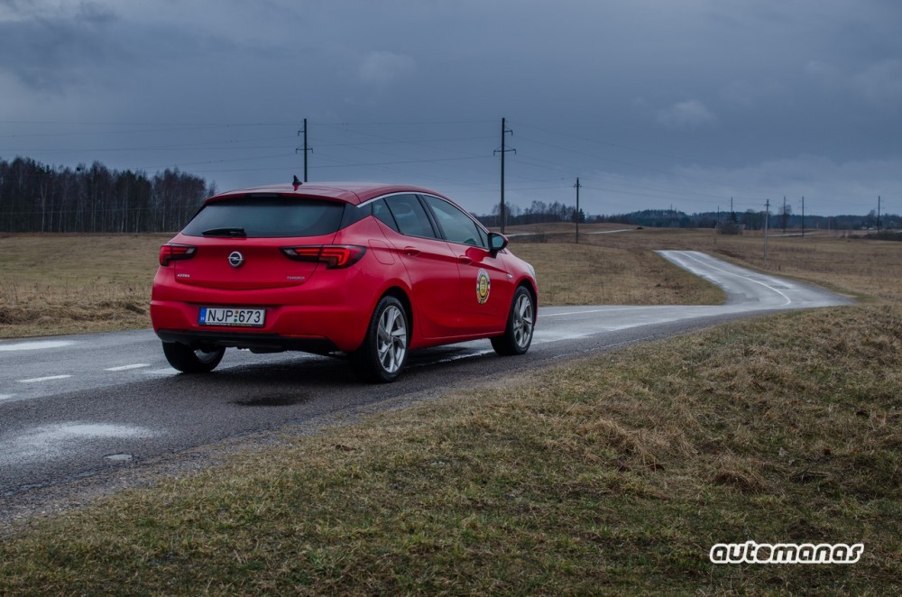 Opel Astra (1)