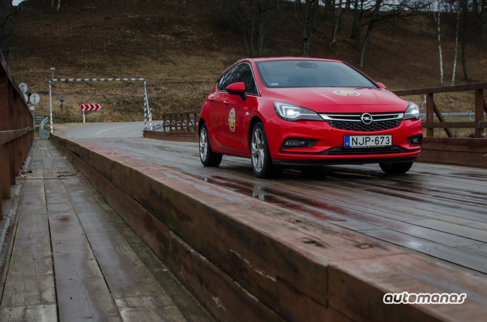 Opel Astra (9)