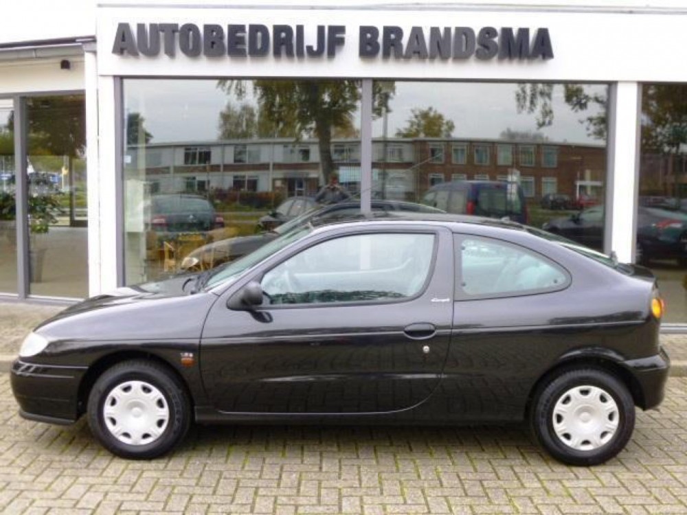 Renault Megane Coupe (2)