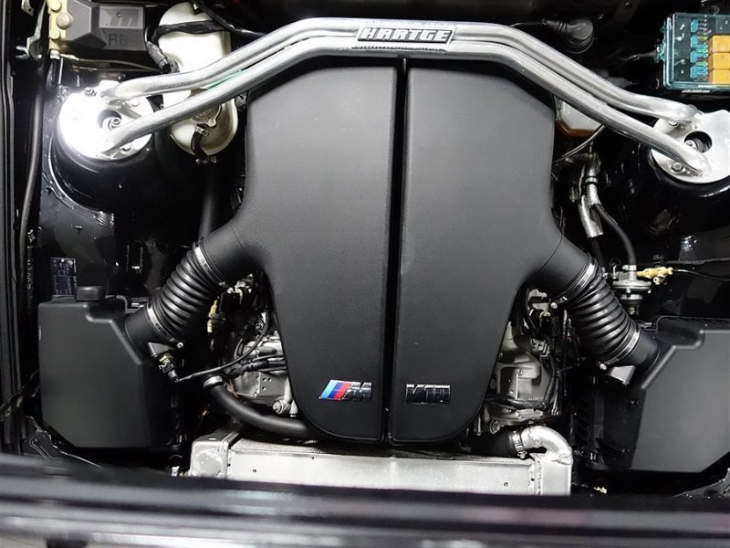 BMW M3 su V10 varikliu (3)