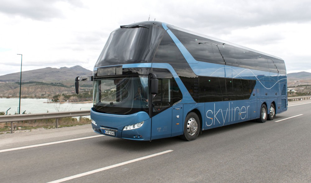 Neoplan Skyliner (3)