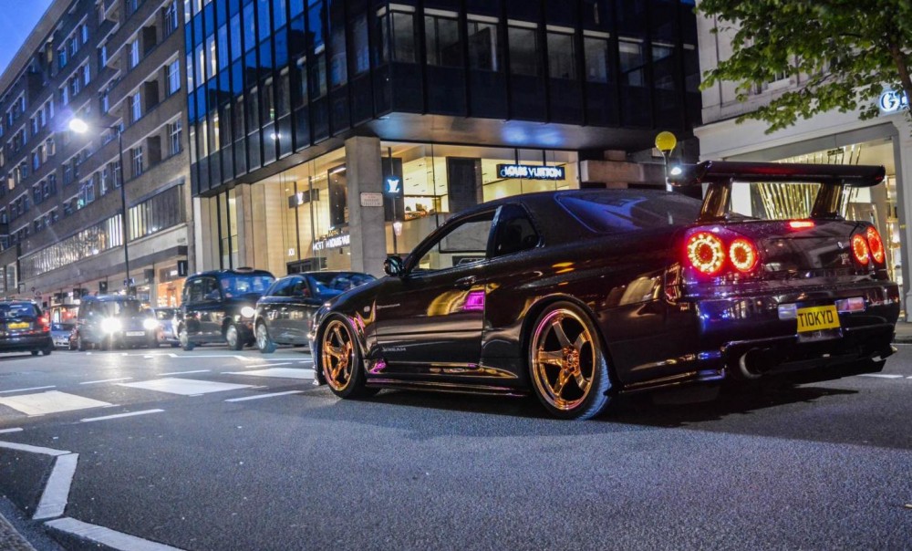 Nissan Skyline (3)