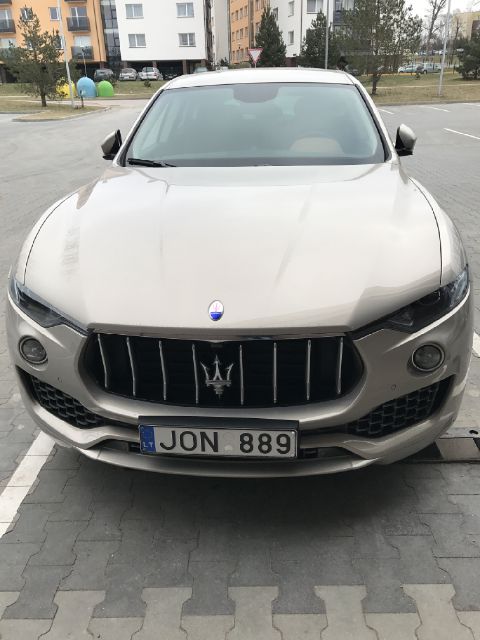 Maserati Levante (5)