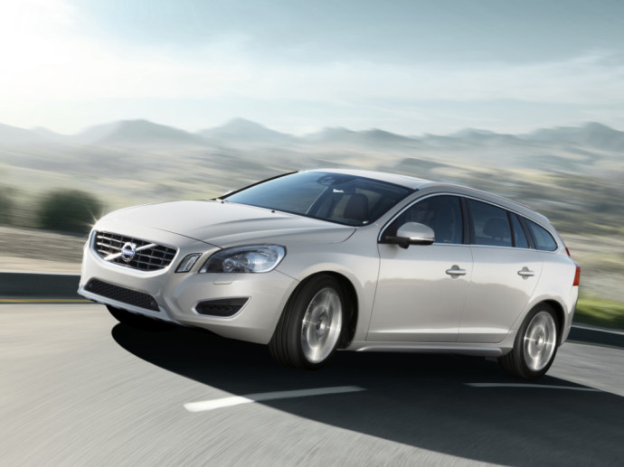 Naudotas „Volvo V60“ : Ne pats talpiausias, bet ištvermingas universalas 