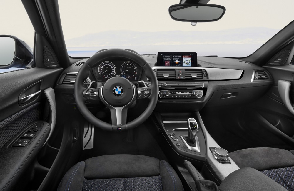 BMW 1 serija (15)