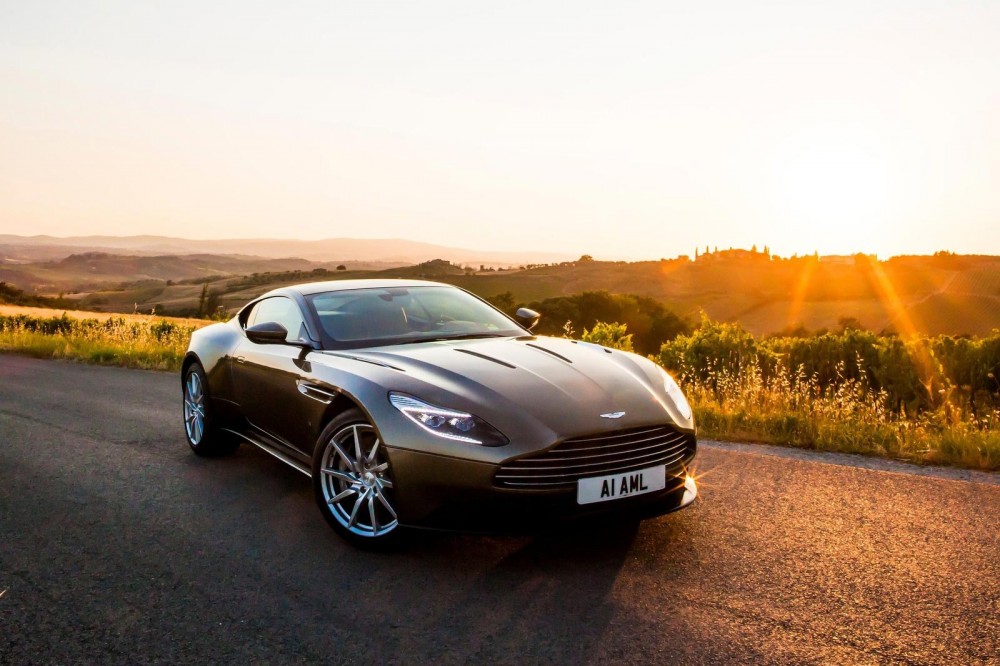 Aston Martin DB11