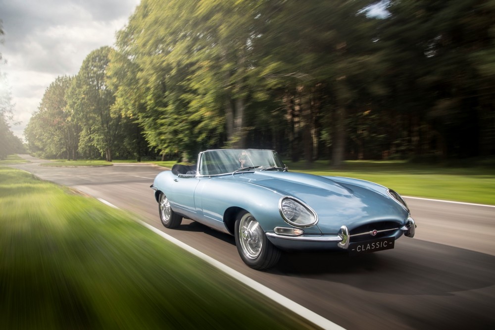 Jaguar E-Type (1)