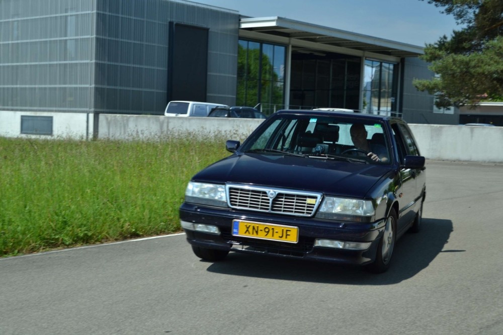 Lancia Thema (4)