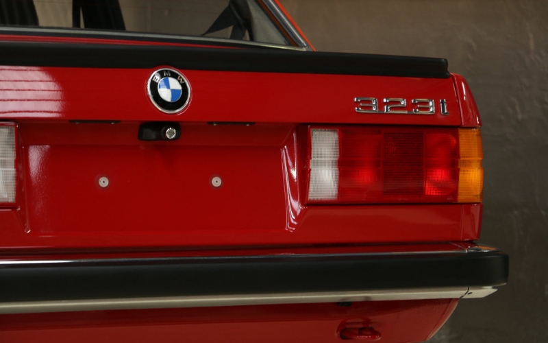 BMW 323i (3)