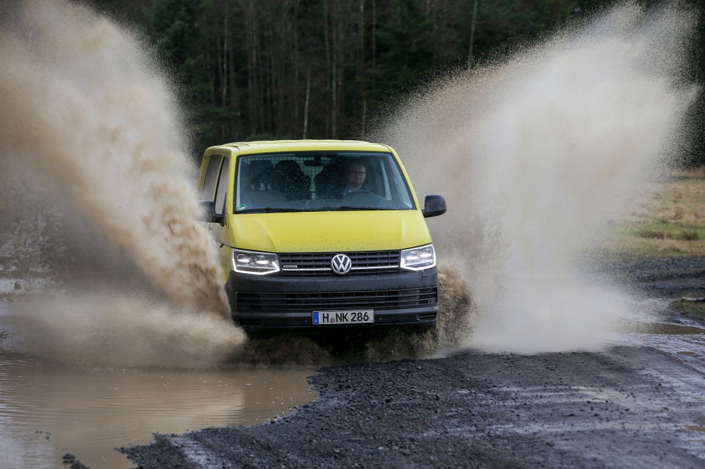 VW Transporter Rackton