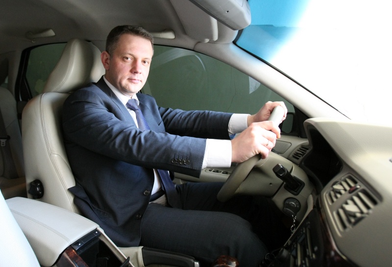 Susisiekimo ministro atsakymai į automano klausimus