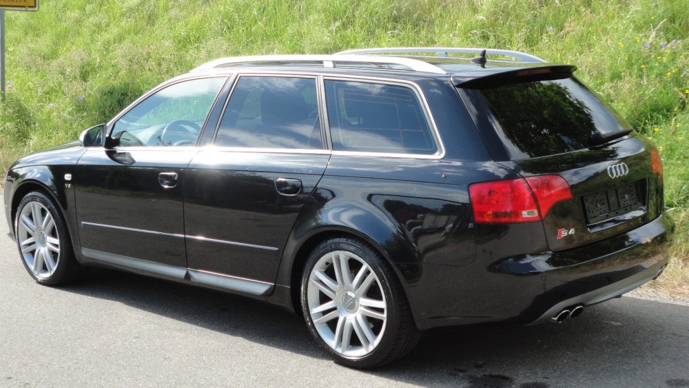 Audi S4 Avant (2)