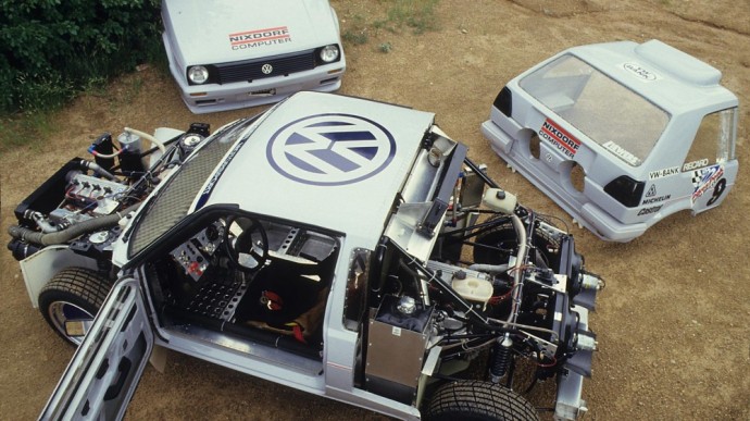 Volkswagen Golf su dviem varikliais (9)