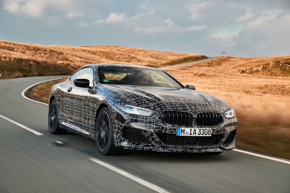 „BMW“ atskleidė daugiau detalių apie būsimą „M850i xDrive“ kupė