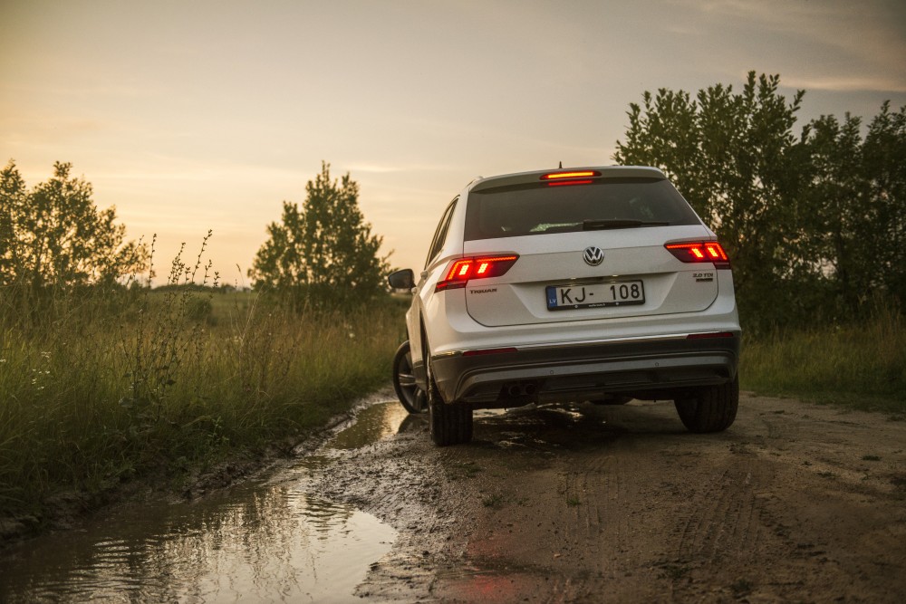 Volkswagen Tiguan (4)