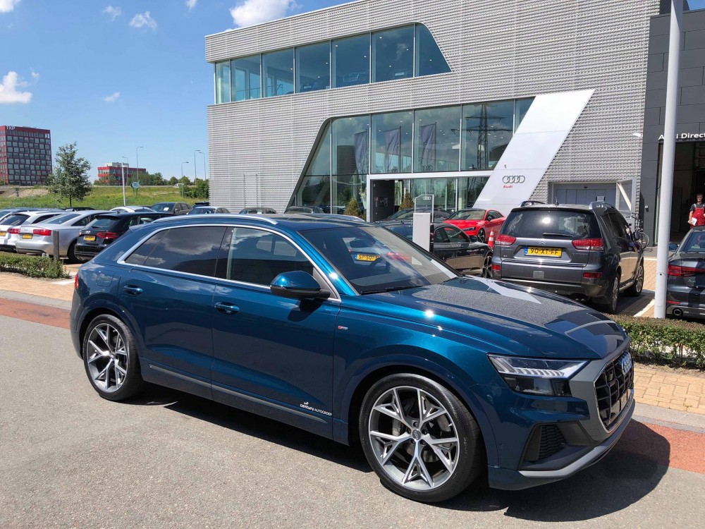 Audi Q8 (3)