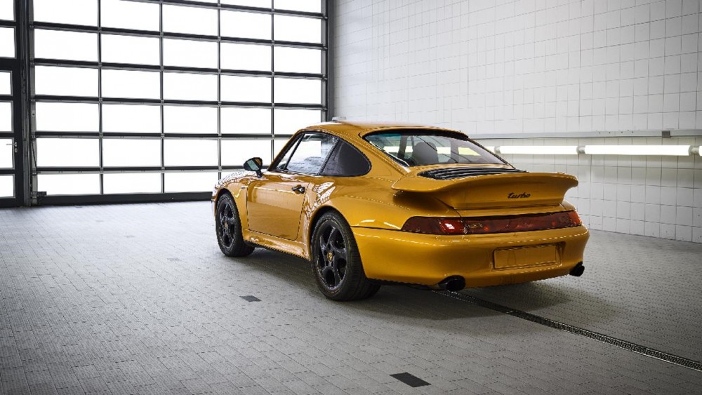 Porsche 993 Turbo (1)