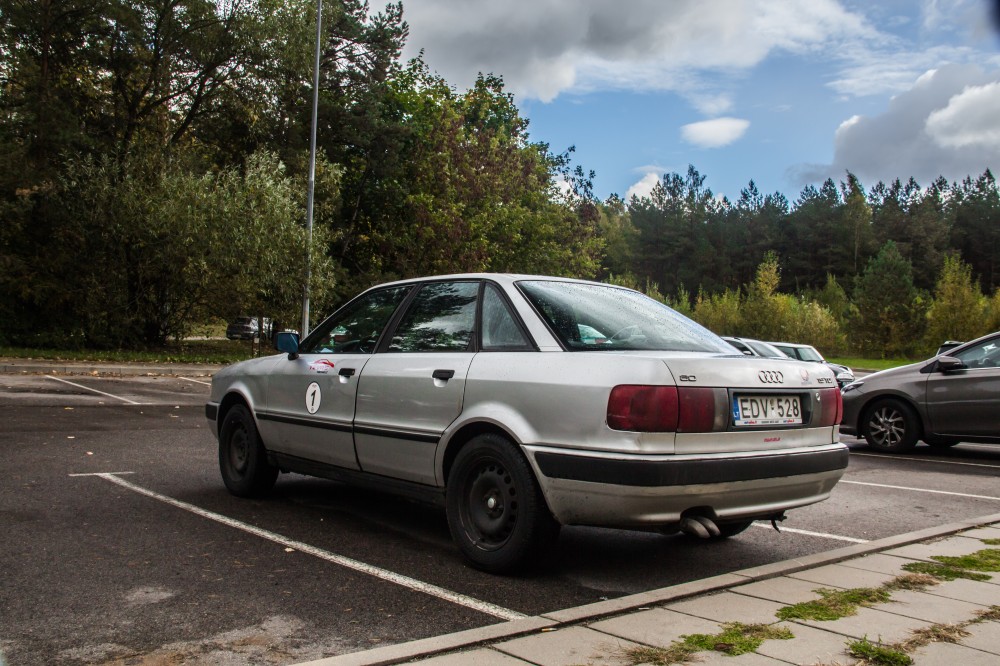 Edvino kelionės automobilis - Audi 80 (5)