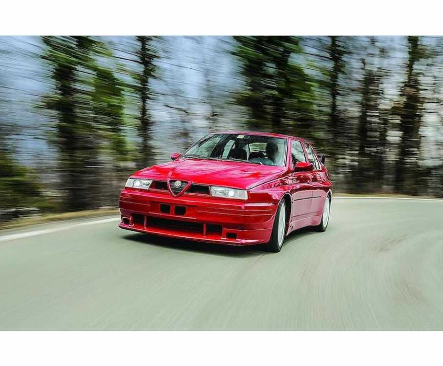 Alfa Romeo 155 GTA Stradale