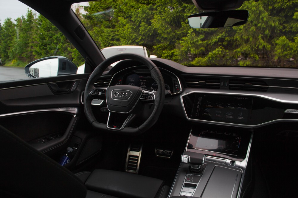 Palyginamasis testas: Audi A7 Sportback prieš Mercedes-Benz CLS