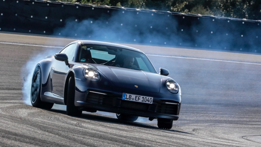 Porsche 911 (1)