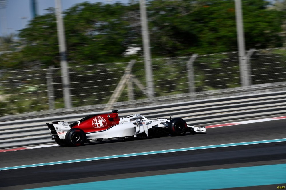 Kimis Raikkonenas Sauber bolide-4
