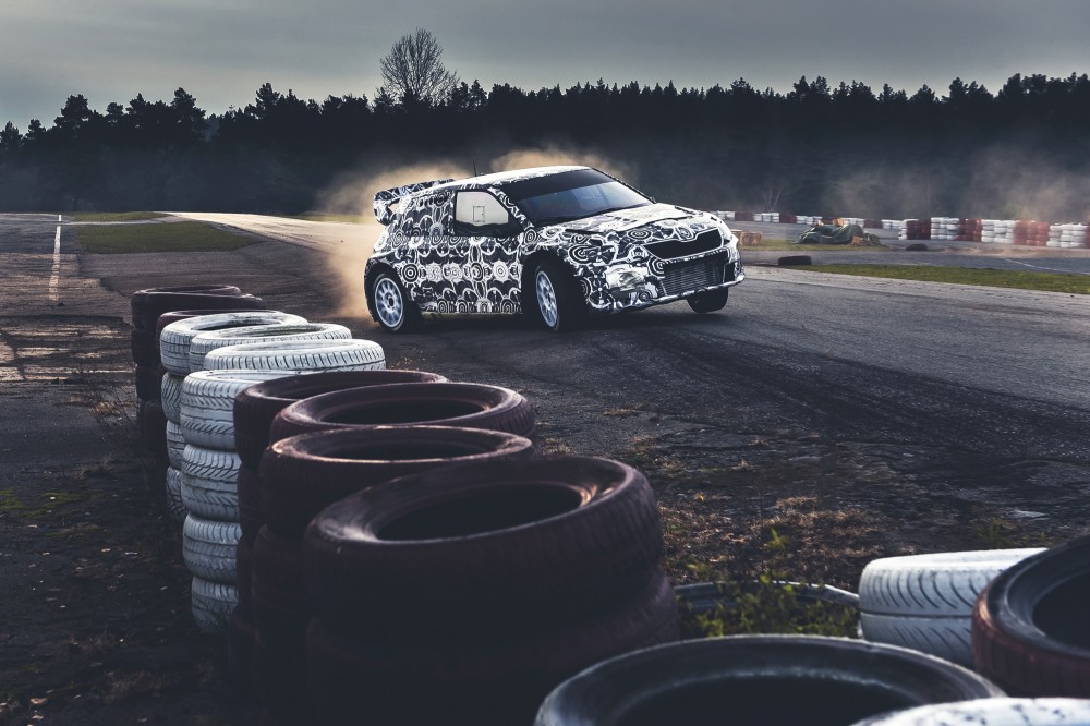 <a href='https://www.autobilis.lt/skelbimai/naudoti-automobiliai/skoda' target='_blank' class='phrase'>Skoda</a> Fabia WRX testu metu_photo Vytauto Pilkausko