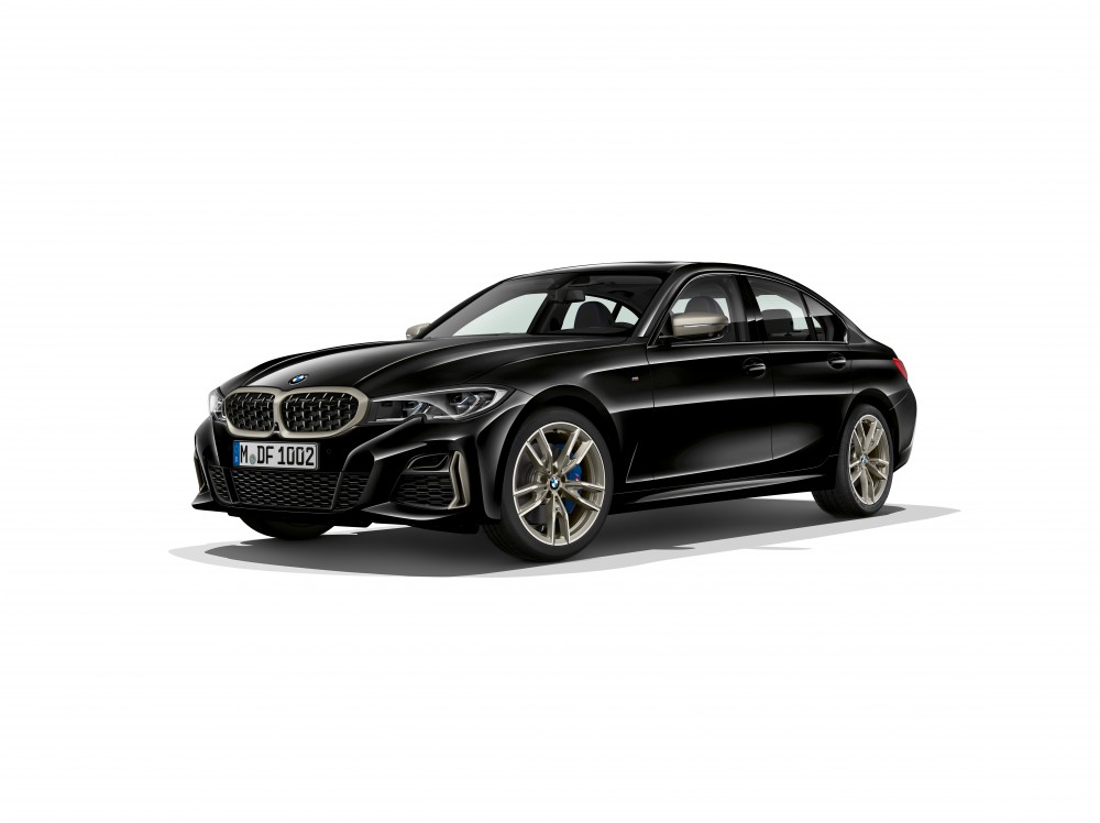 <a href='https://www.autobilis.lt/skelbimai/naudoti-automobiliai/bmw' target='_blank' class='phrase'>BMW</a> M340i (1)