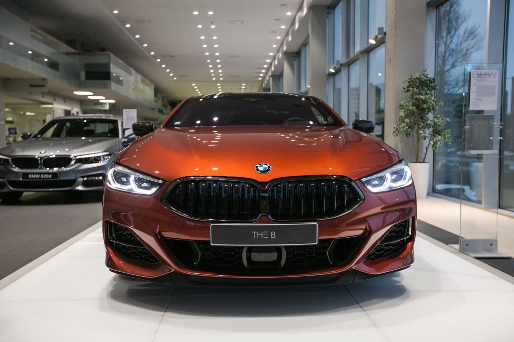 BMW_8_Series 2