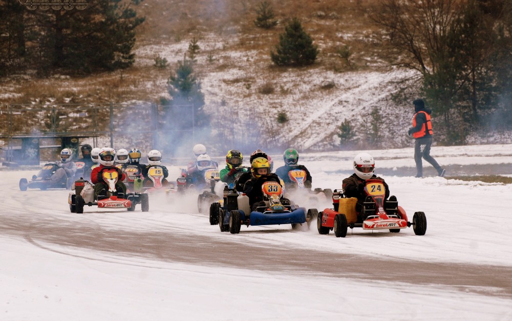 Akimirkos iš lenktynių Aukštadvaryje (1)
