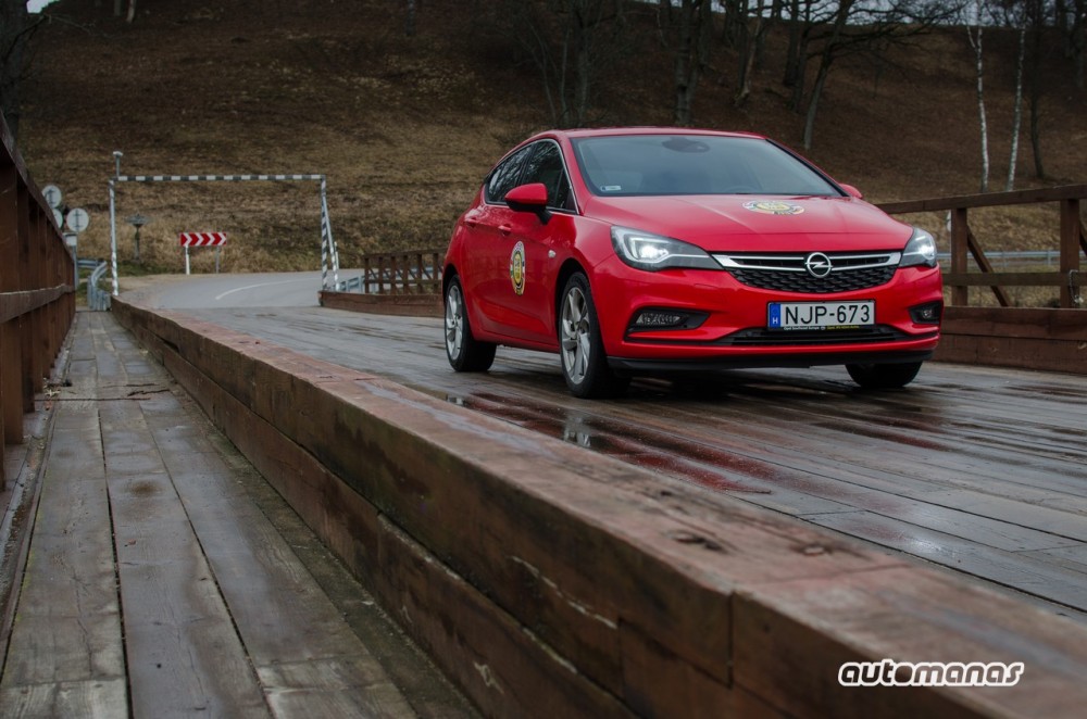 Opel Astra (9)