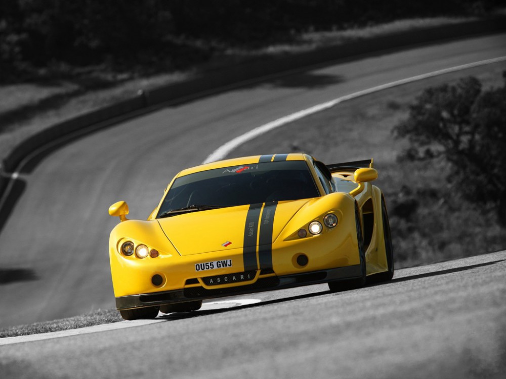 Ascari A10 (1)