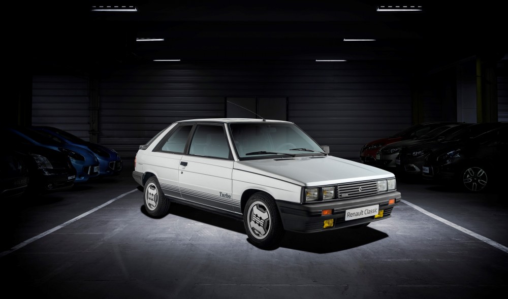 RENAULT 11 TURBO