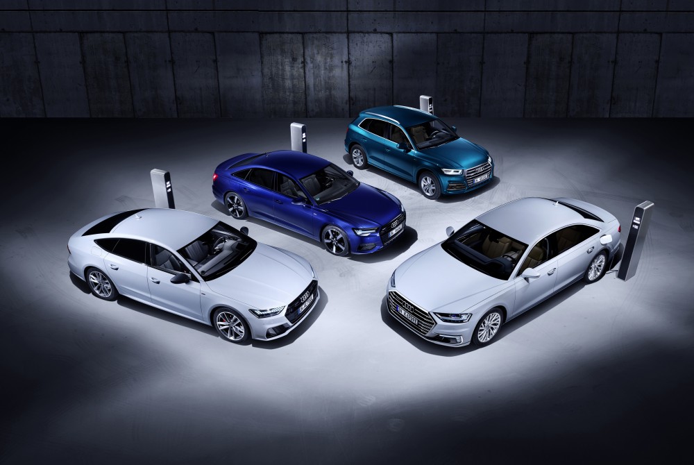 Pakraunamų hibridų „Audi“ modelių gama