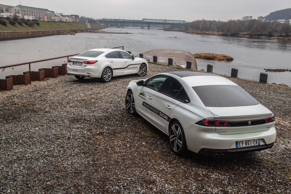 Palyginamasis testas: Mazda 6 prieš Peugeot 508