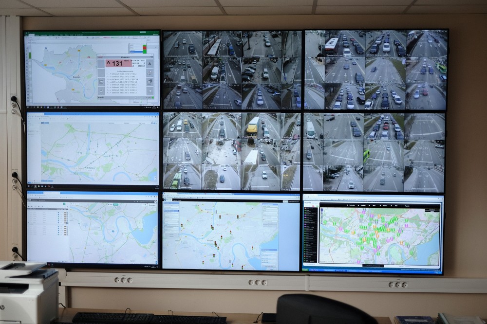 Kaune įrengtas naujasis eismo valdymo centras