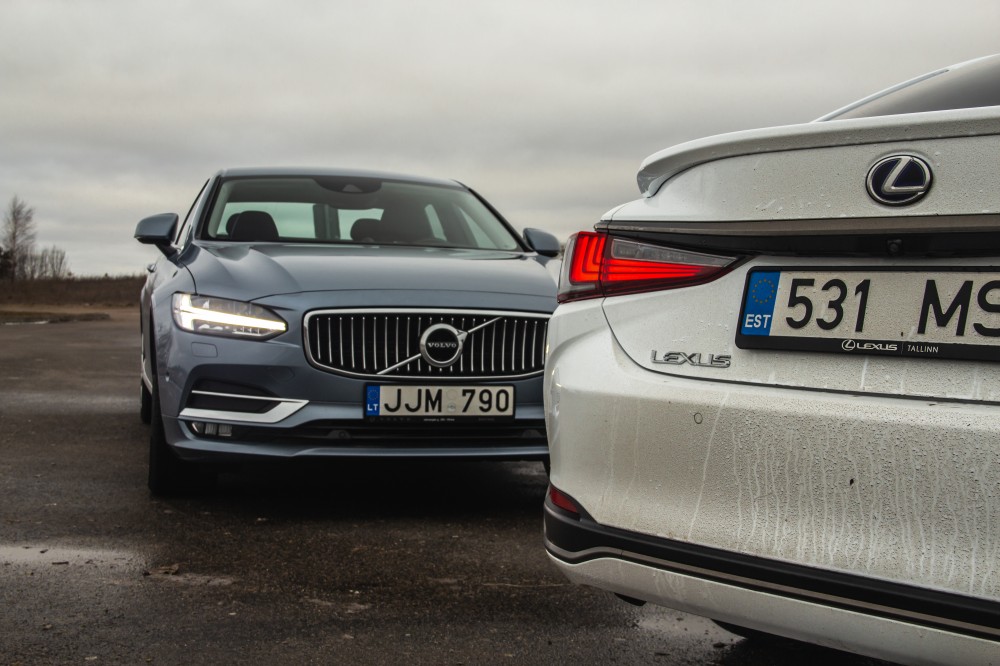 Lexus ES ir Volvo S90 palyginamasis testas