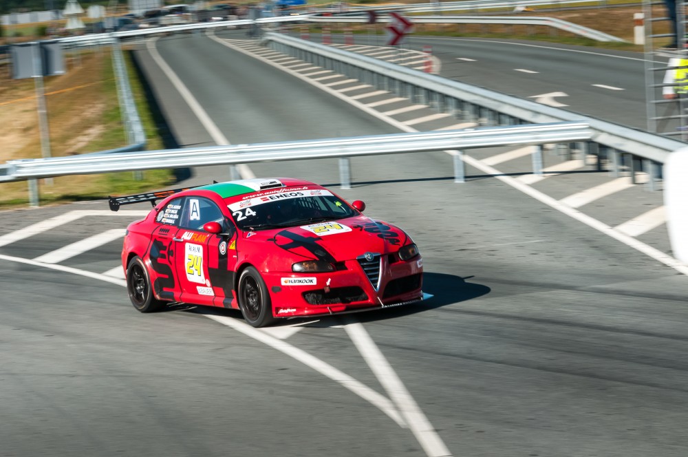 Akimirka iš 1000 kilometrų lenktynių – Alfa Romeo GT