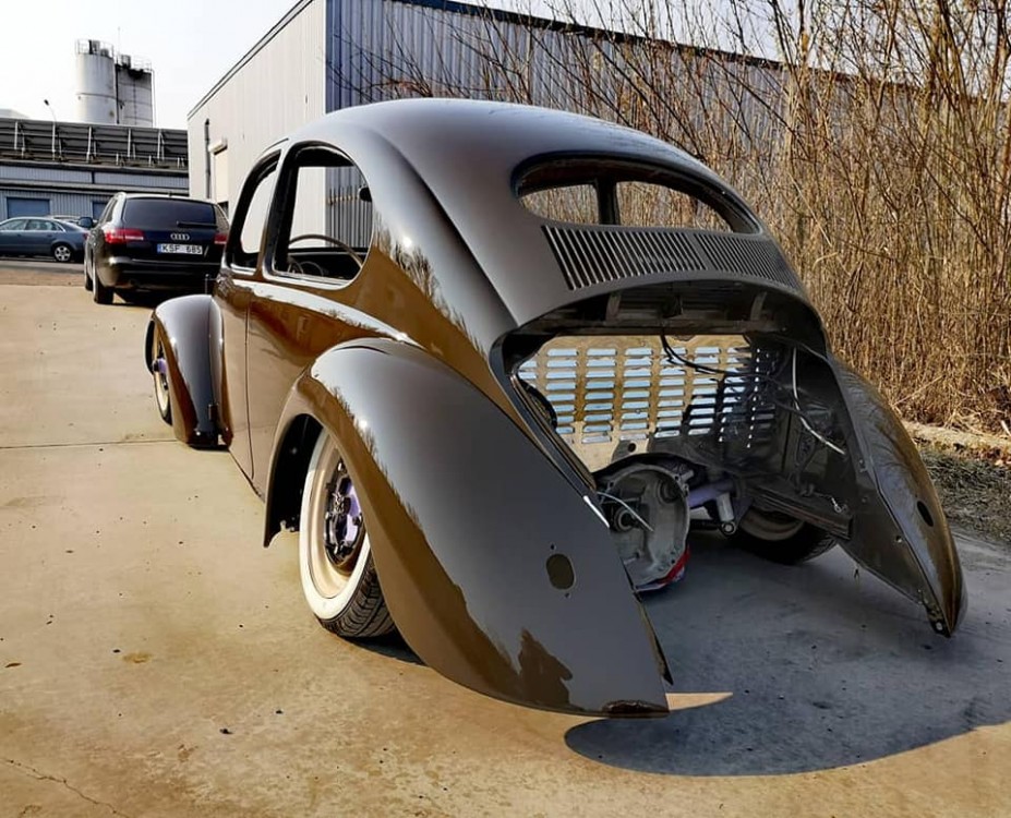 „Tuning World Bodensee“ parodai ruošiamas Volkswagen Beetle