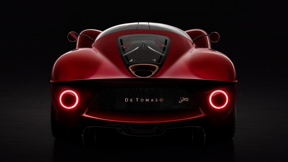 Naujasis De Tomaso P72