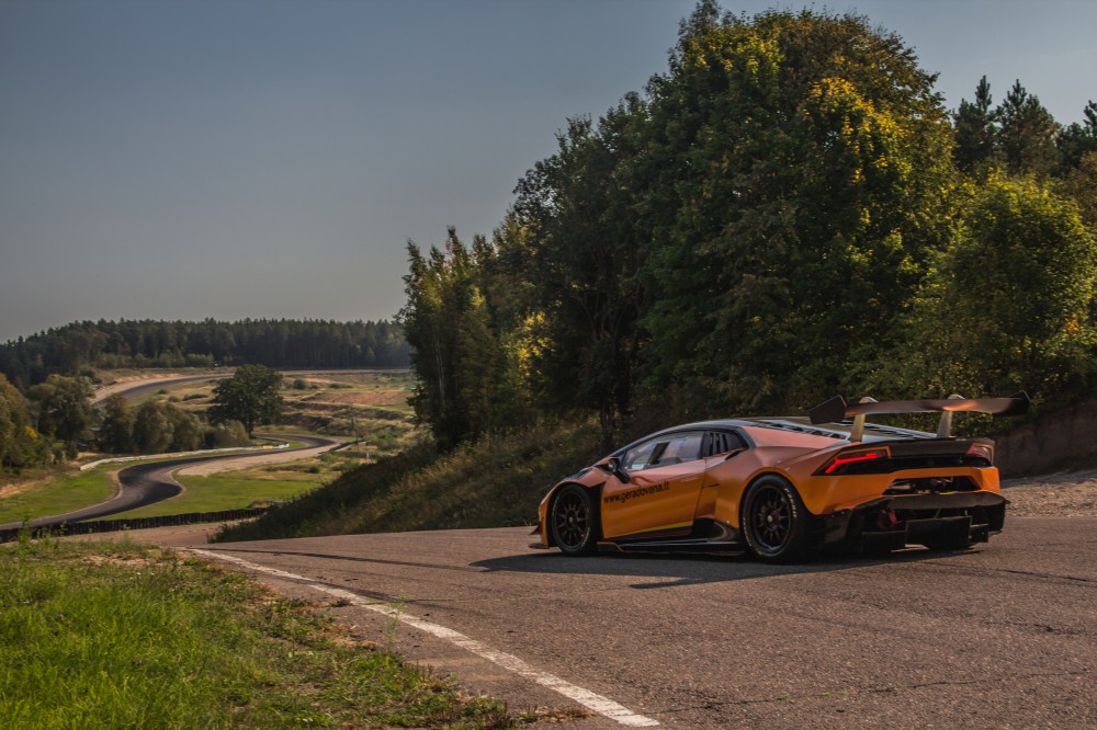 Gera dovana Lamborghini Huracan Super Trofeo GT