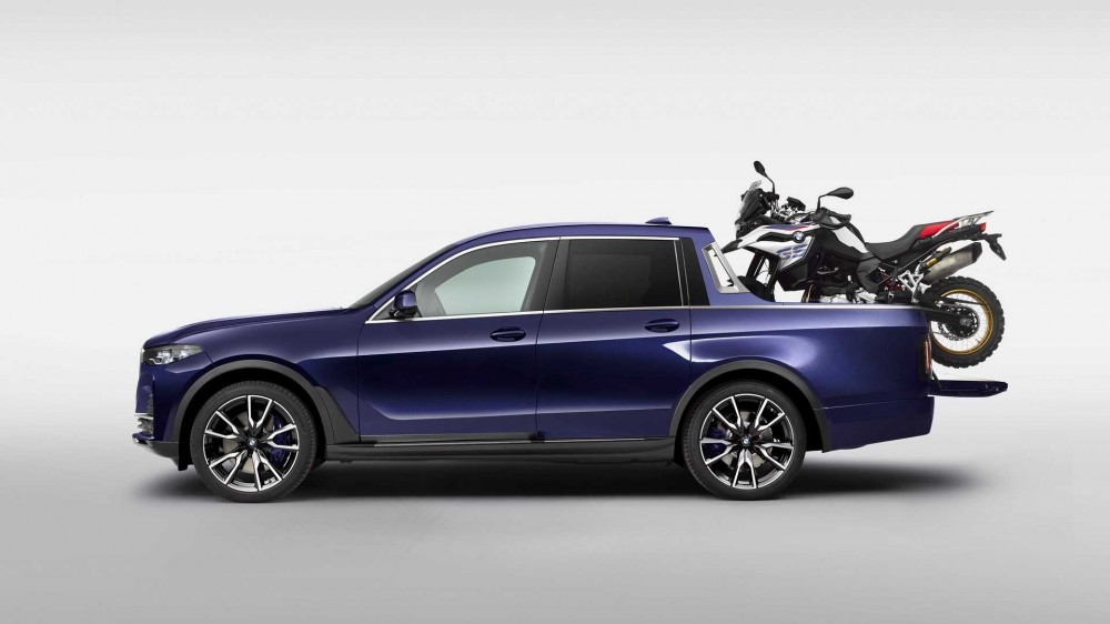 <a href='https://www.autobilis.lt/skelbimai/naudoti-automobiliai/bmw' target='_blank' class='phrase'>BMW</a> X7 pikapas