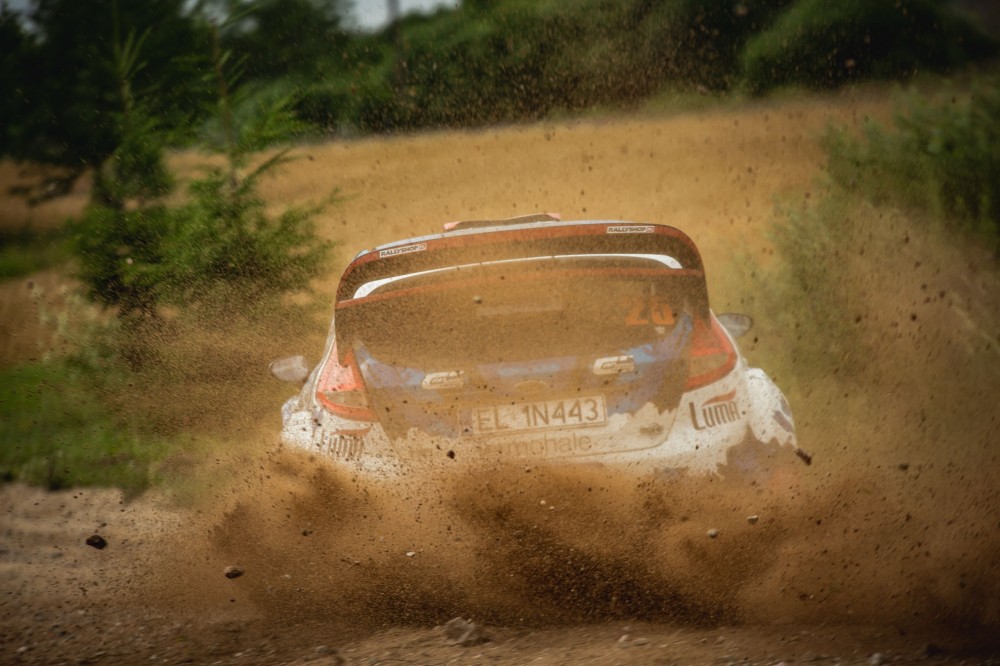 <a href='https://www.autobilis.lt/skelbimai/naudoti-automobiliai/ford' target='_blank' class='phrase'>Ford</a> Fiesta R5