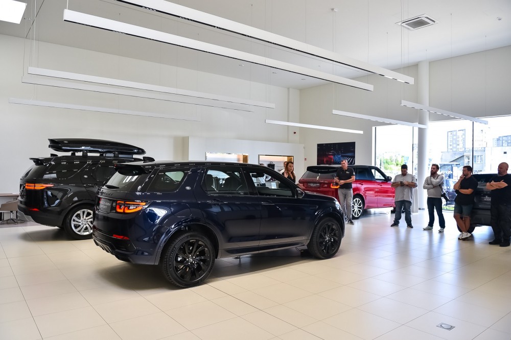 Atnaujintas Land Rover Discovery Sport