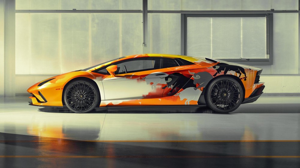 Išdailintas Lamborghini Aventador