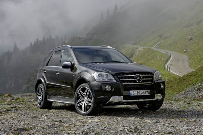 Mercedes-Benz ML63 AMG