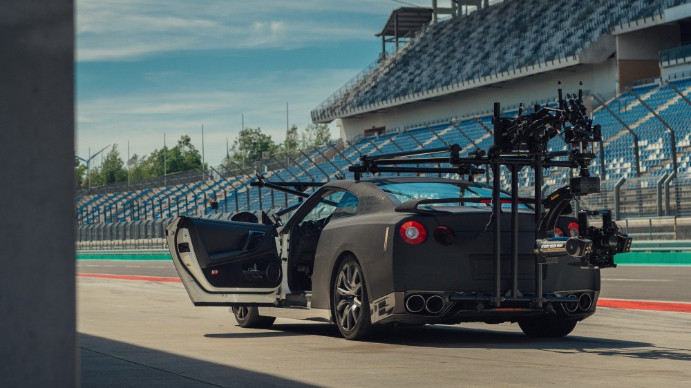 Filmavimo reikmėms pritaikytas <a href='https://www.autobilis.lt/skelbimai/naudoti-automobiliai/nissan' target='_blank' class='phrase'>Nissan</a> GT-R