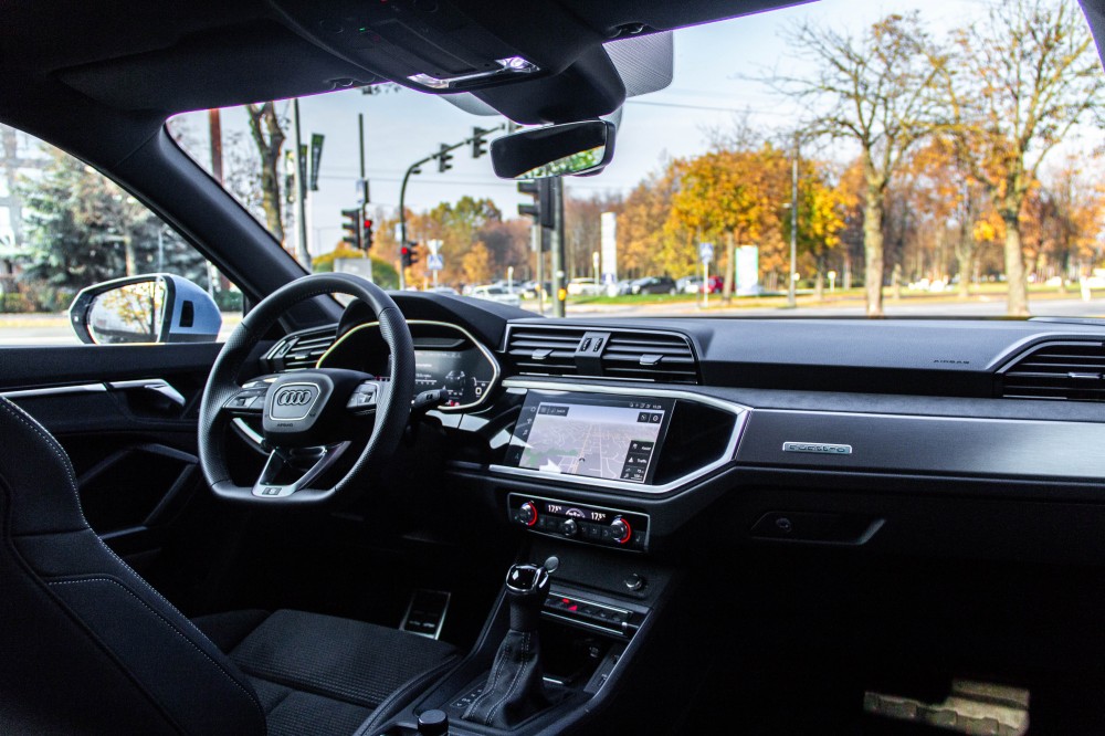 Audi Q3 Sportback testas