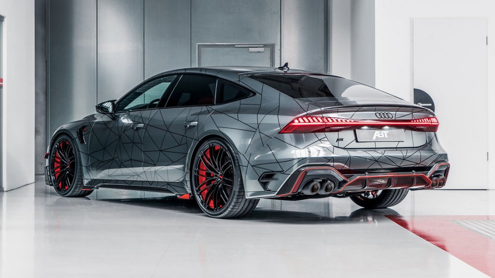 Naujausias ABT projektas – Audi RS7-R